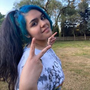 Meet your Posher, Brittany